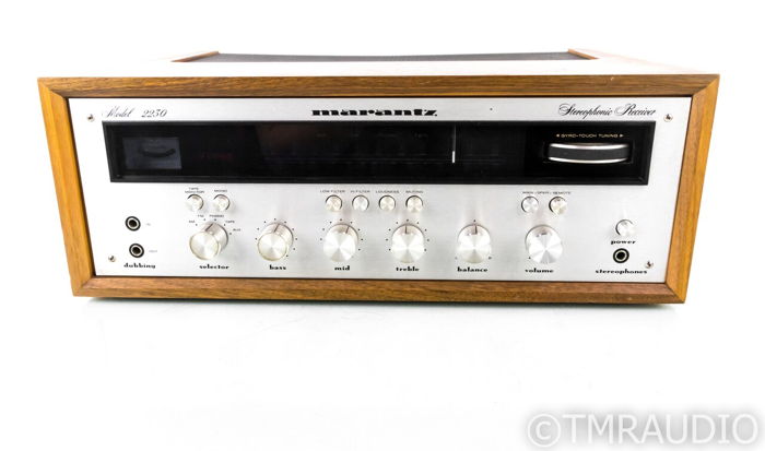 Marantz Model 2230 Vintage Receiver w/ Walnut Cabinet (...