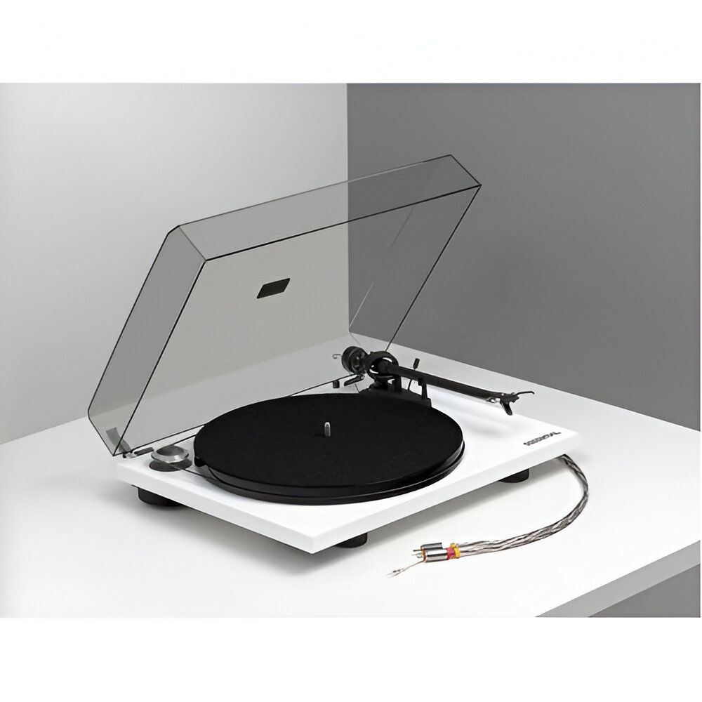 Pro-Ject T1 EVO in Gloss White with Ortofon OM10e Phono...