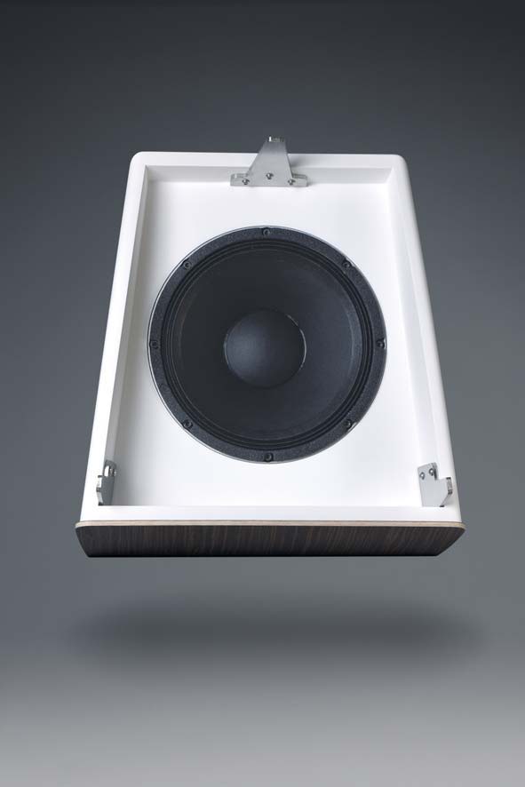 OVERTONE a redesigned version of the EURYTHMIE 08 speakers