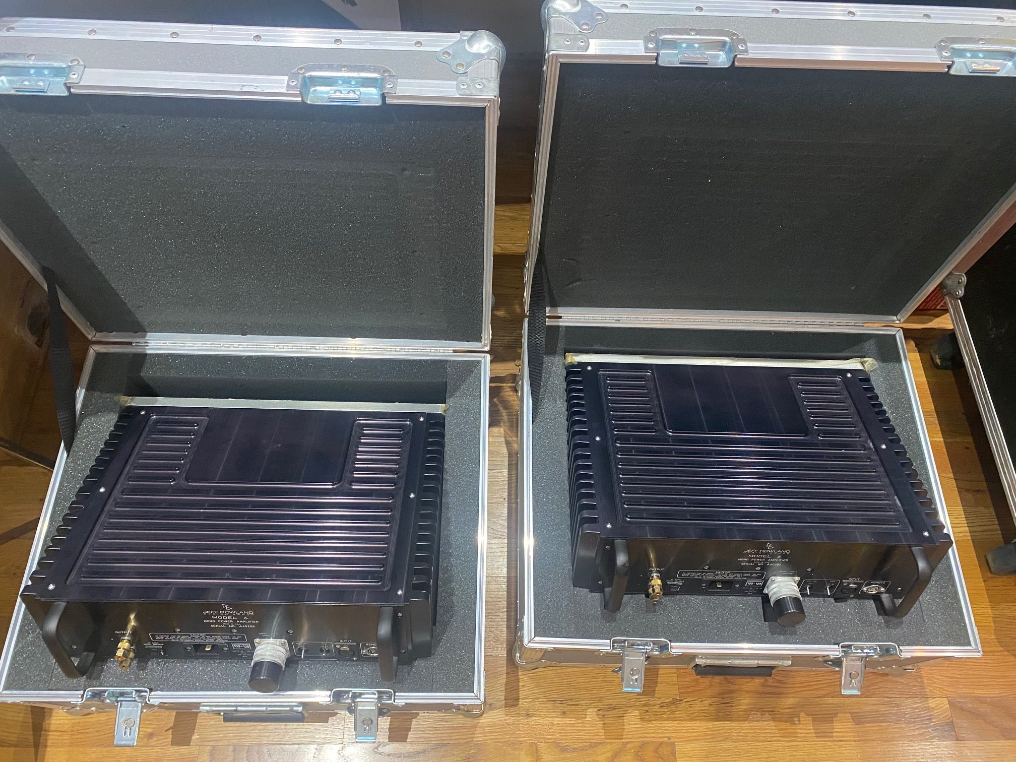 Jeff Rowland Model 6  Amplifiers (Pair)