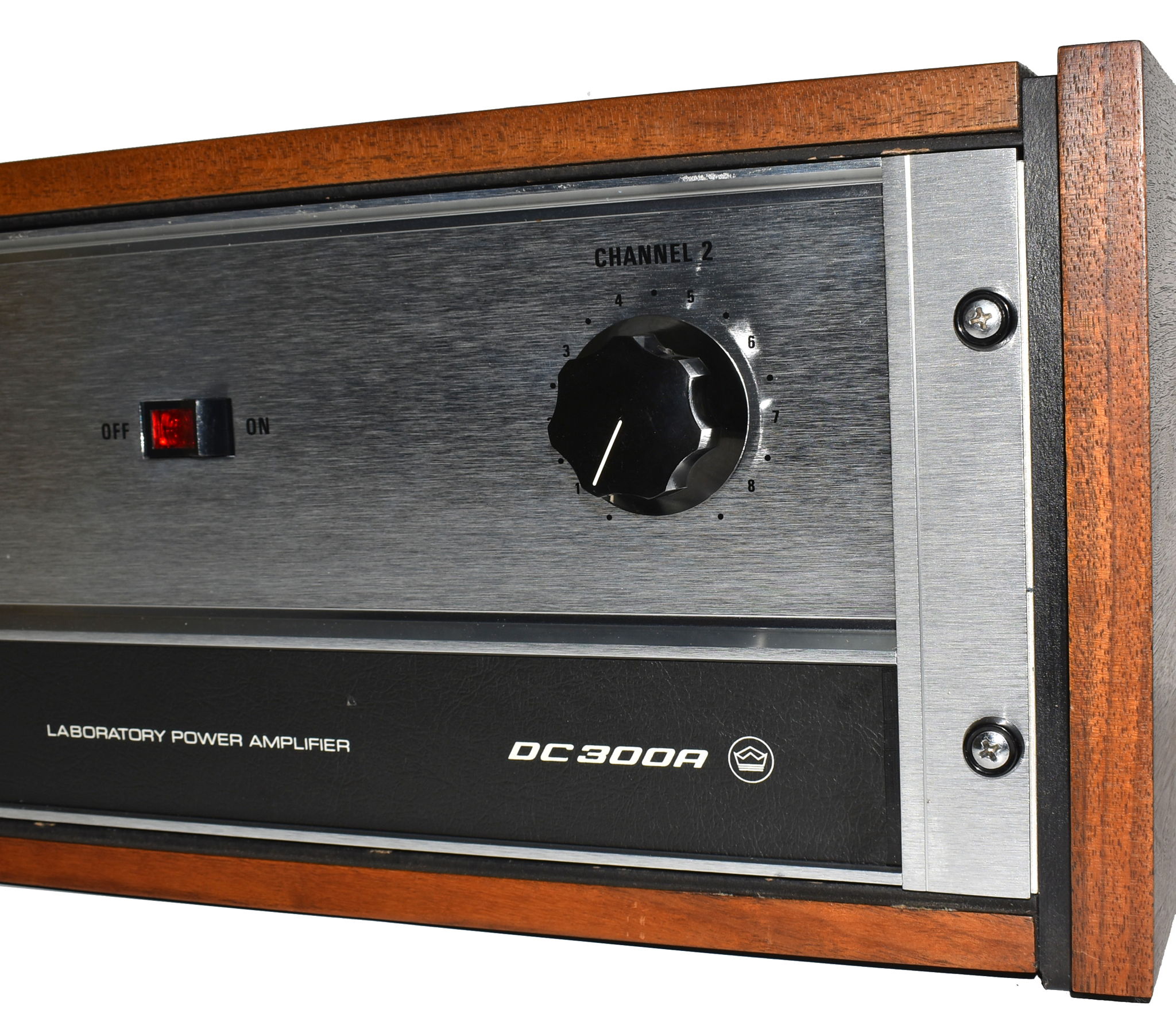 Crown DC 300A 155wpc @ 8-Ohms Dual Channel Stereo Power... 4