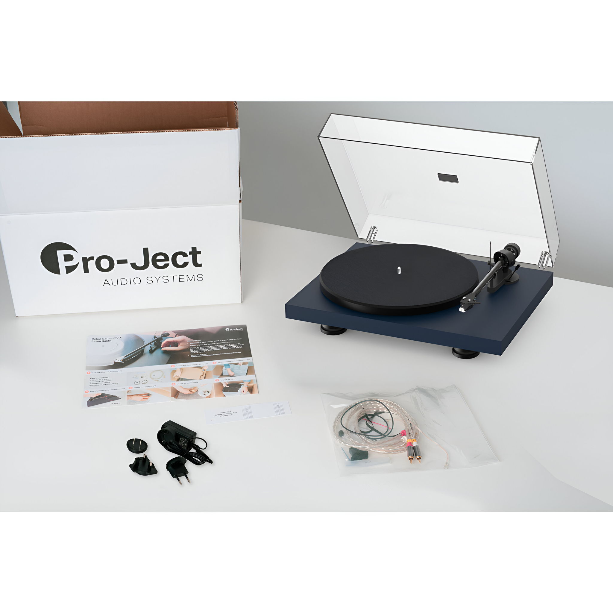Pro-Ject Debut Carbon EVO Turntable with Rainier Cartri...