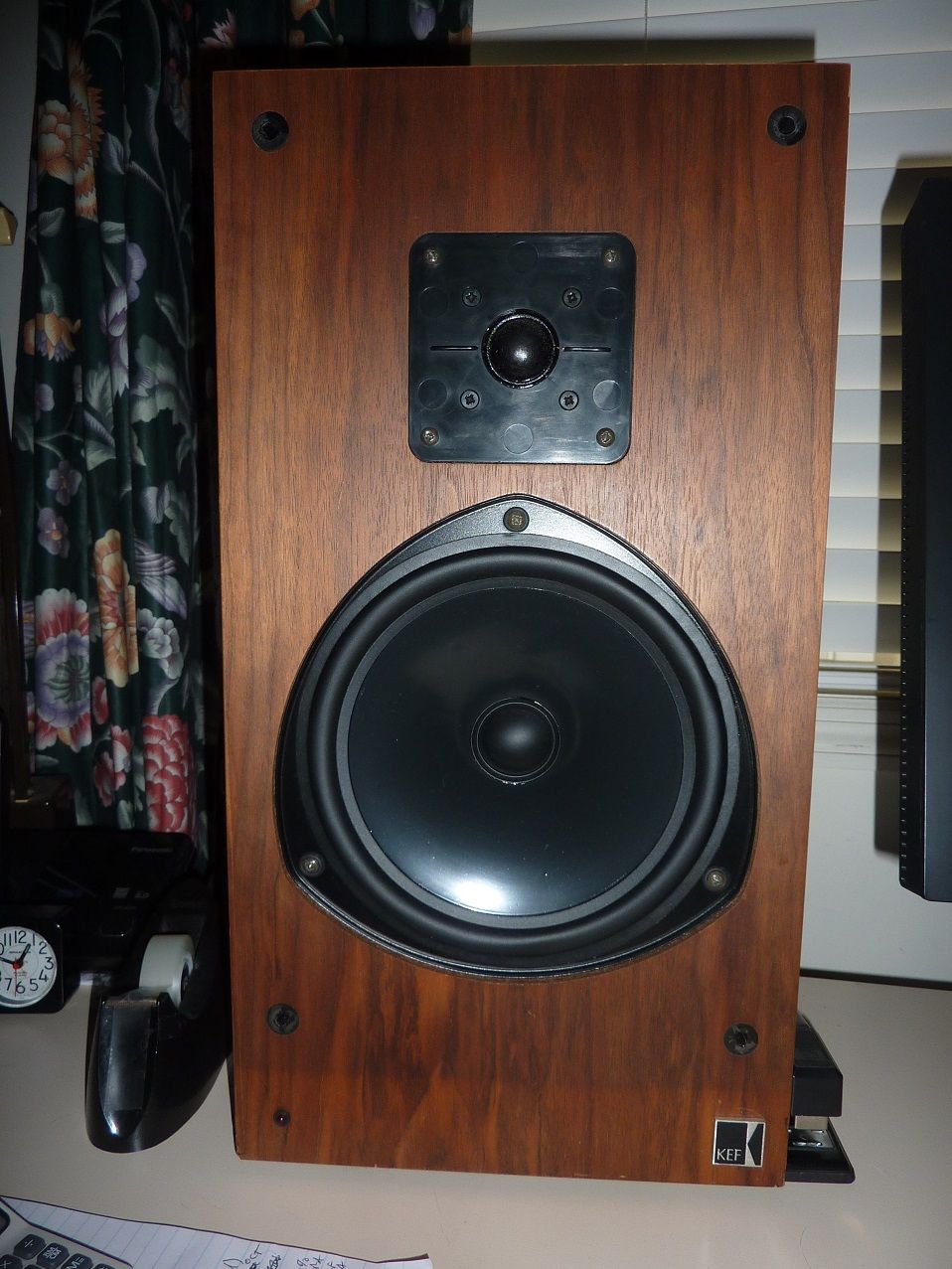 KEF 103.2