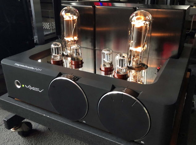 Voxativ T-211 Integrated with RCA Vintage Tubes