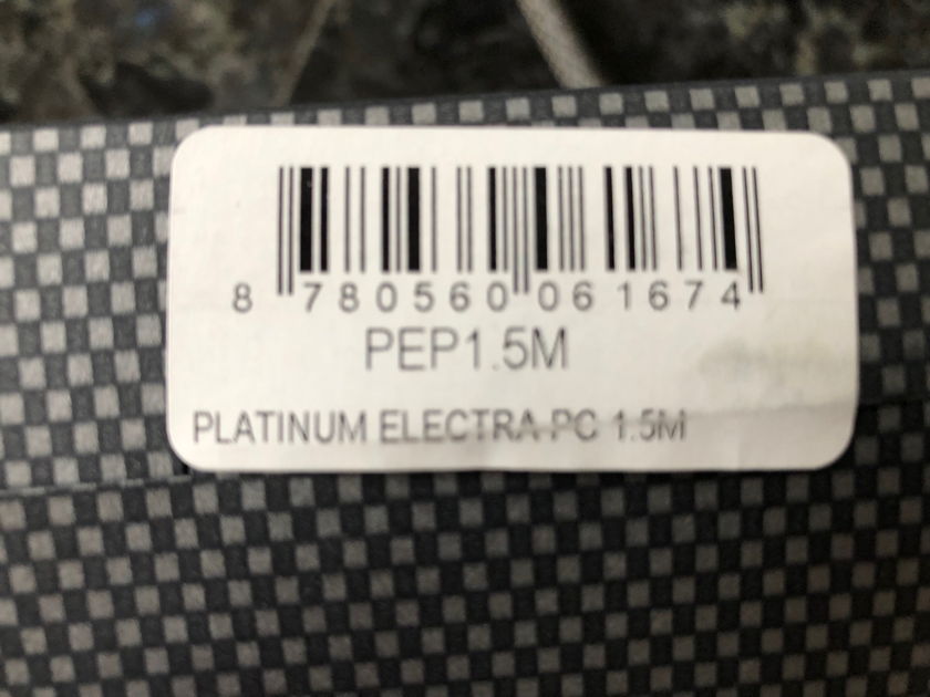 Wireworld Platinum Electra  - Power Cable 15 AMP, 5 meters long.