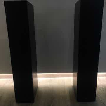 683 S2