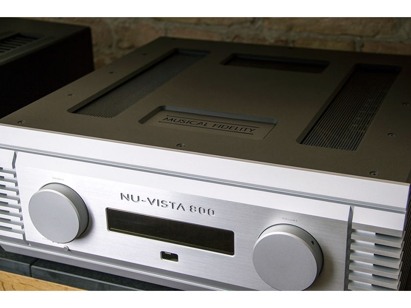 Musical Fidelity NuVista 800 hybrid integrated amp