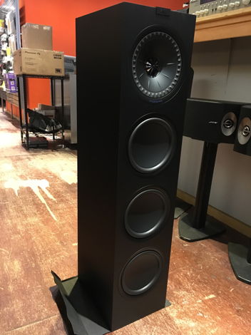 KEF Q950 Floorstanding Speakers - MINT Trade Back