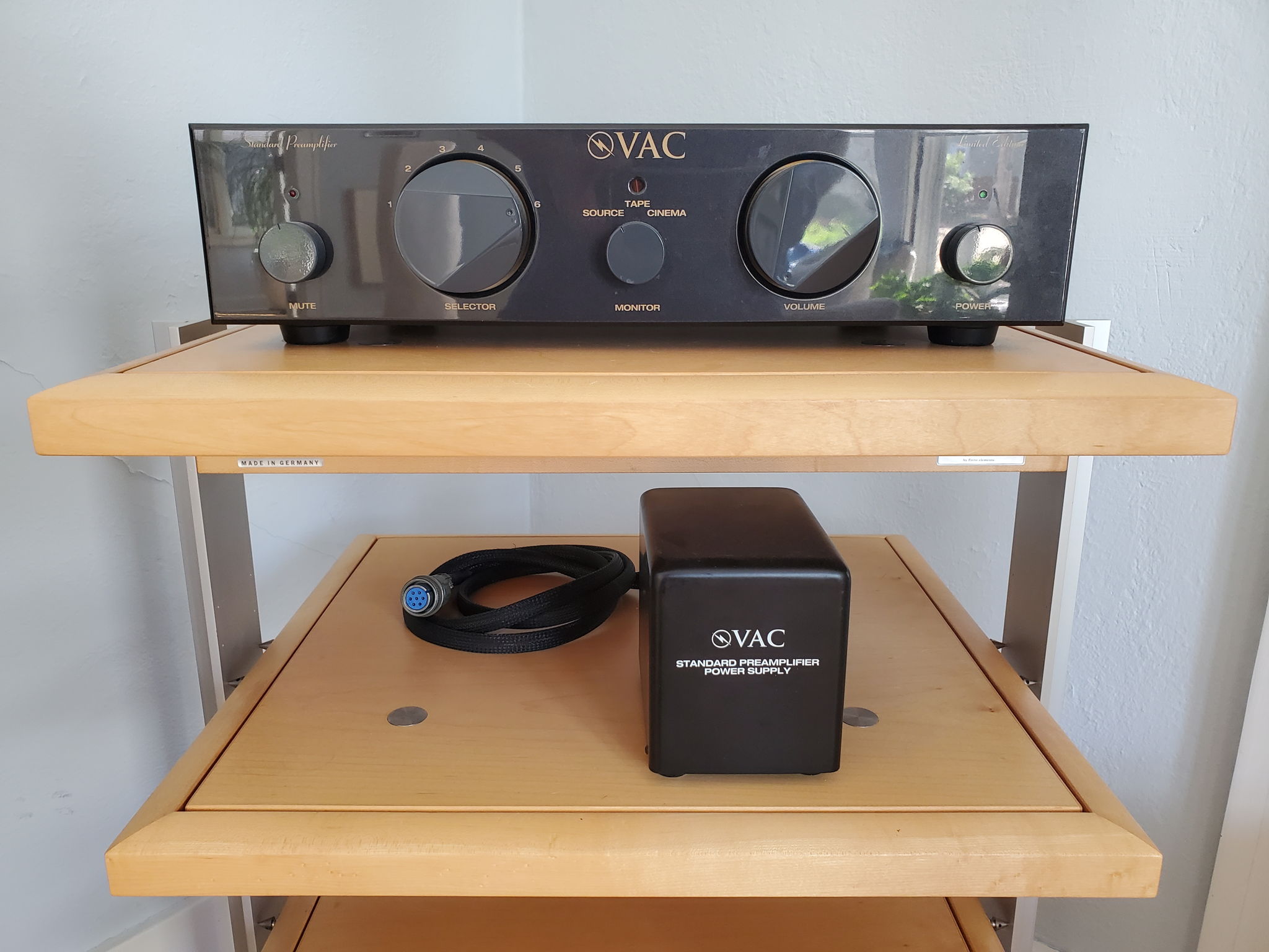 VAC Standard LE Preamp with Renaissance phono stage