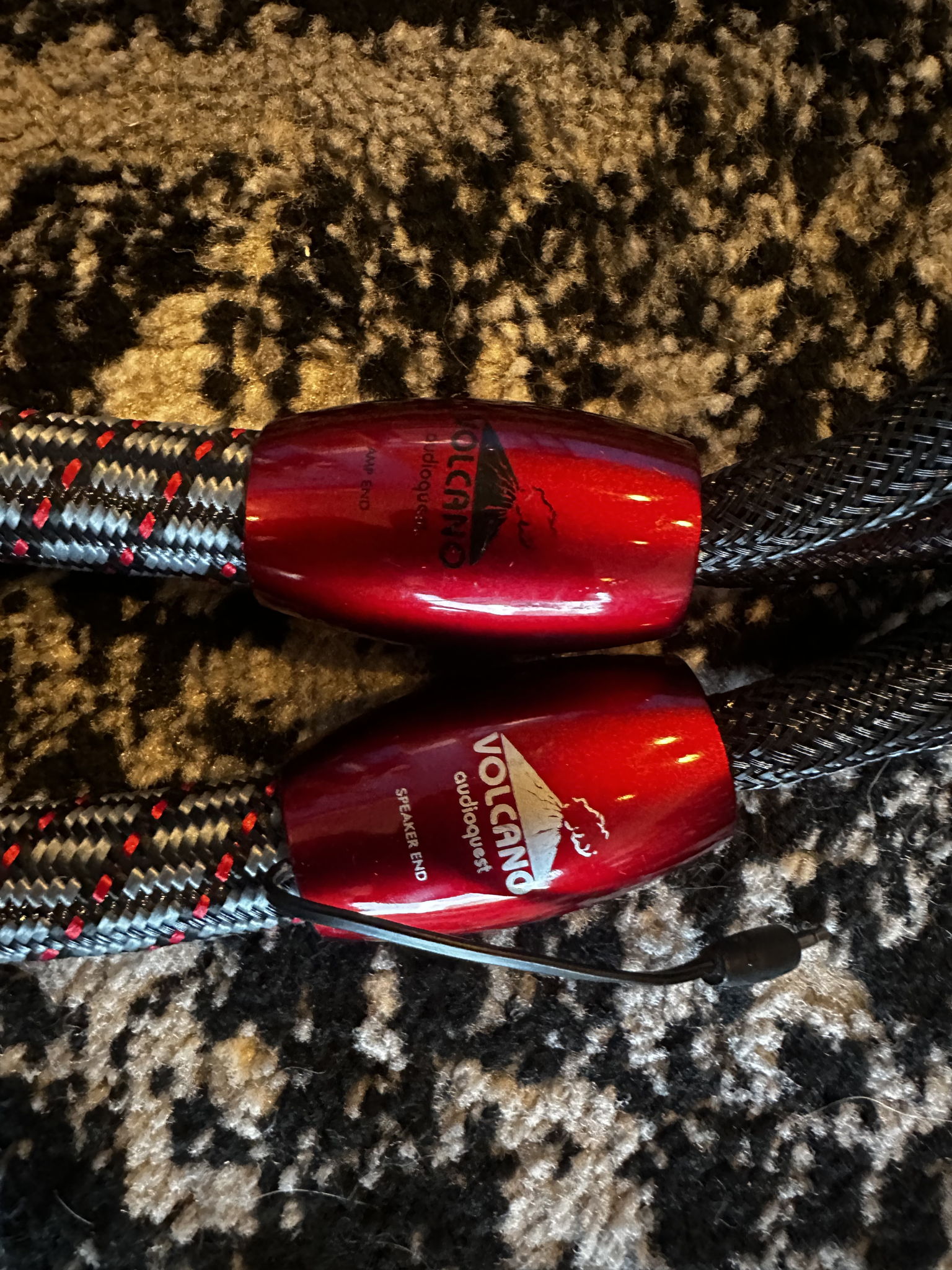 AudioQuest Volcano speaker cable pair 8 ft 2