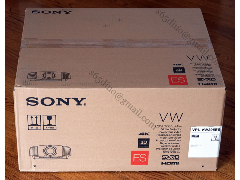 Sony VPL-VW295ES 4K SXRD Home Cinema Projector Brand New Sealed BNIB VW295ES 295es