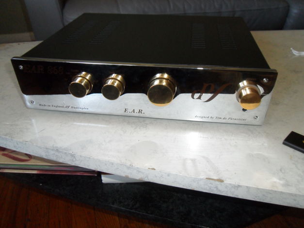 EAR-Yoshino 868 preamplifer . one of the best.