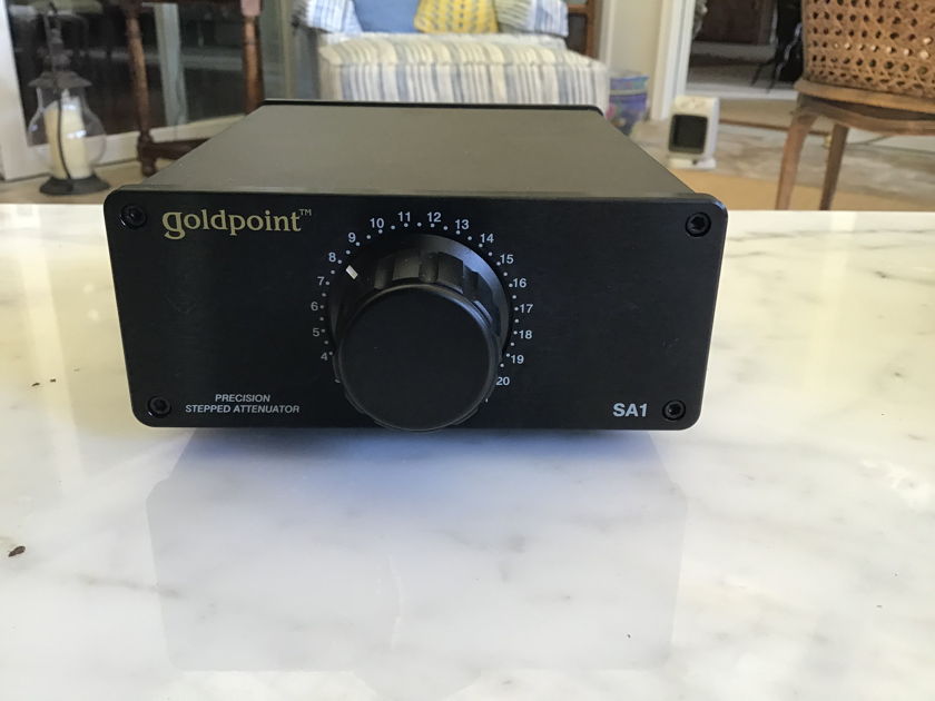 GoldPoint  SA-1 passive preamp
