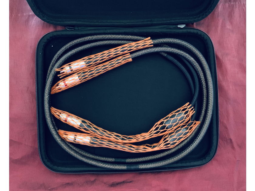 Esprit Audio, Alpha Series - 1.2M RCA Interconnect Cables: 1Pair Hand built and Terminated in France
