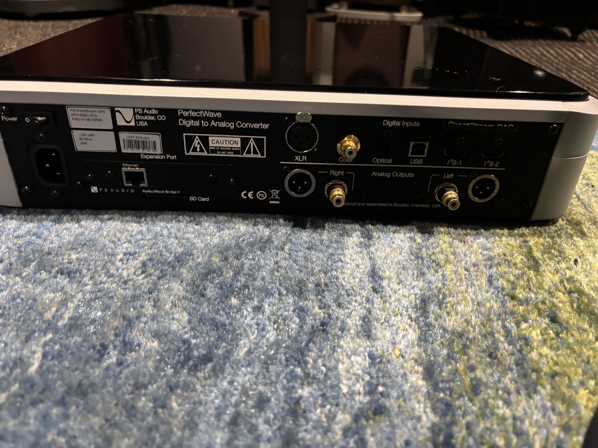 PS Audio PerfectWave DirectStream DAC w/ Bridge 1 in Si... 2