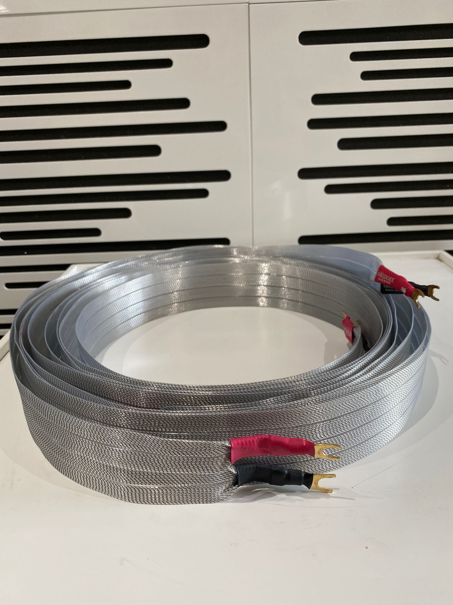 NORDOST V1 VALHALLA SPEAKER CABLE 4M   S>S - NEW PRICE 6