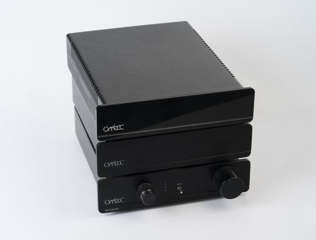 Omtec Audio Anturion CP-2i SS preamp (two chassis and s...