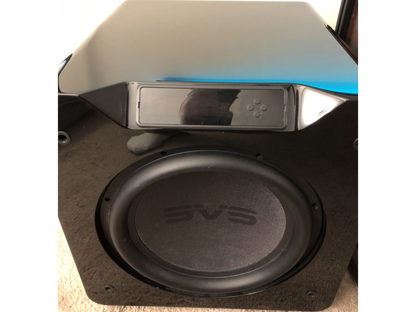 SVS SB4000 Gloss Black - Low Hours- Excellent Condition