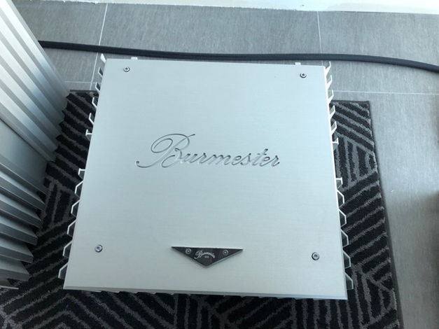 “New” Burmester 956 mkII power amp Sale All Inclusive! ...