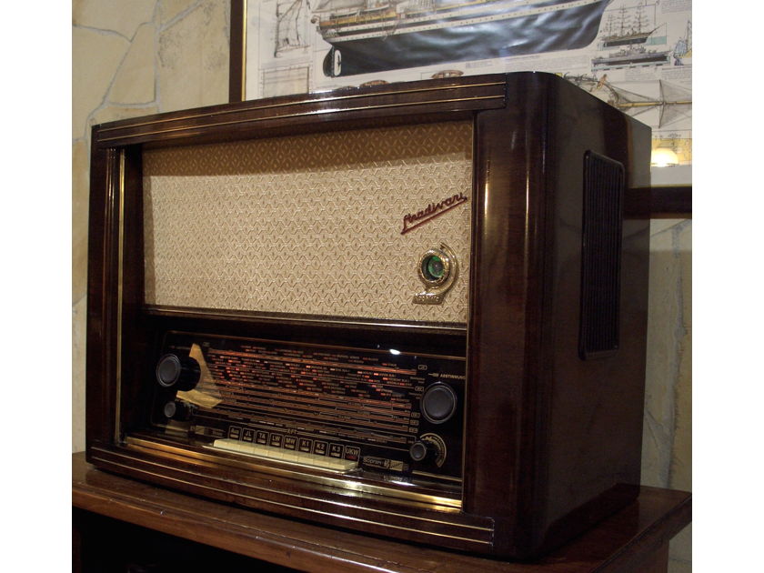 Stern Rochlitz Stradivari FM Tube Radio Fully Restored