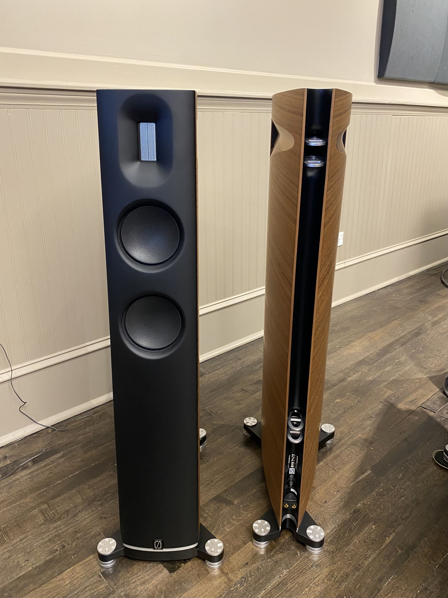 Borresen O Series Loudspeakers - Various Models - Demo ... 4