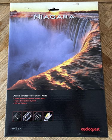 AudioQuest Niagara - 1 meter Analog Balanced Interconne...