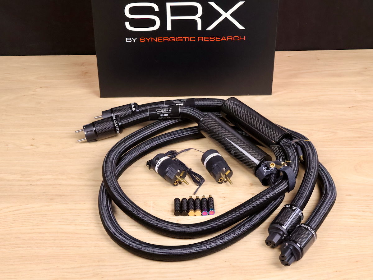 Synergistic Research SRX XL highend audio power cables ...