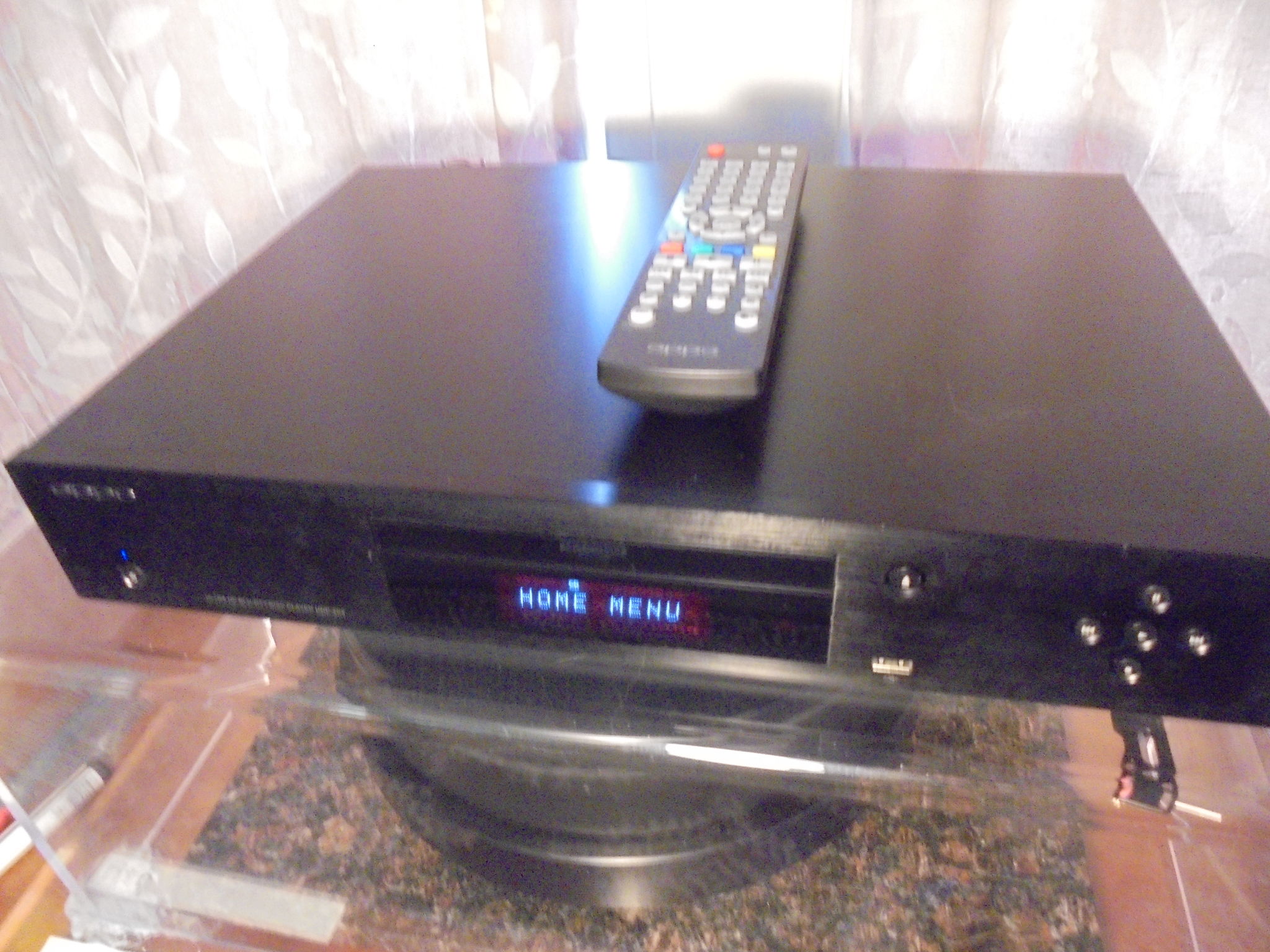 OPPO UPD 203 CD/SACD/ BLUE RAY UNIVERSAL PLAYER 230 VOLT