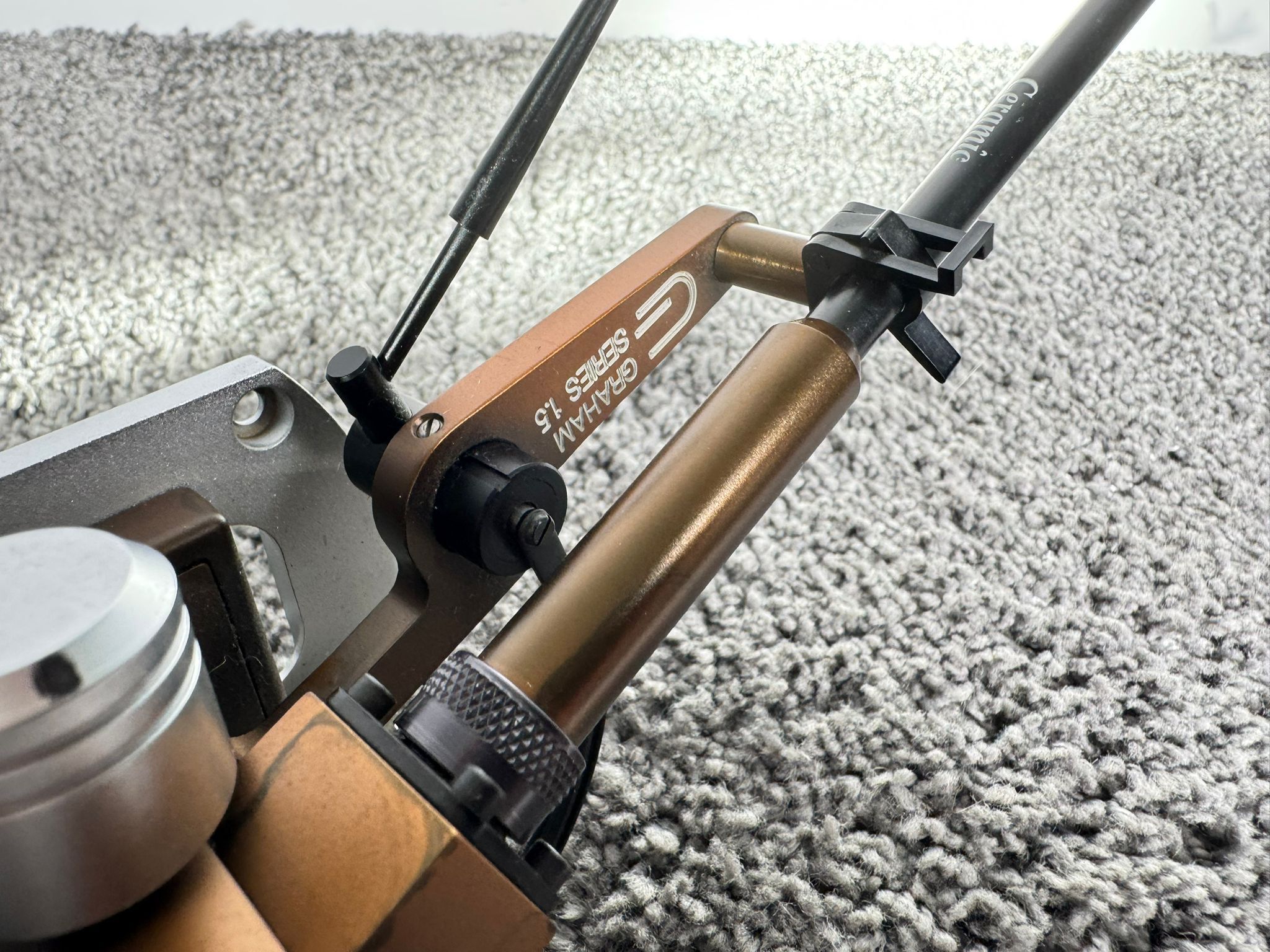 Graham Engineering Model 1.5t ceramic tonearm 13