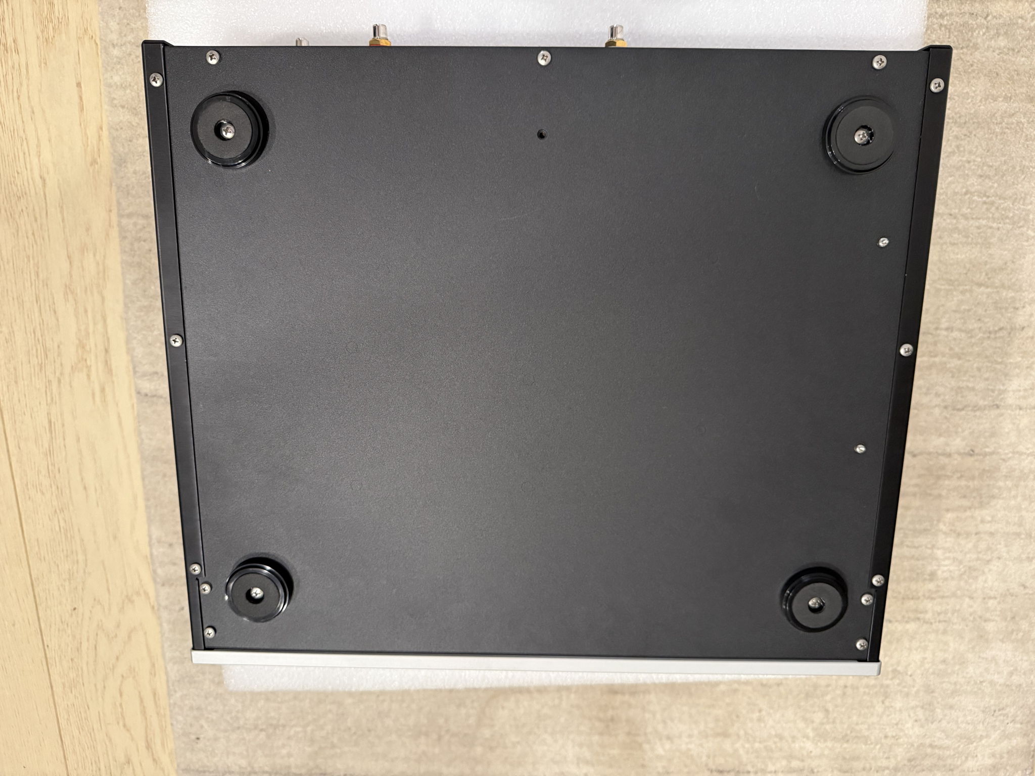 Meitner MA3i Streamer DAC in Silver or Black 3