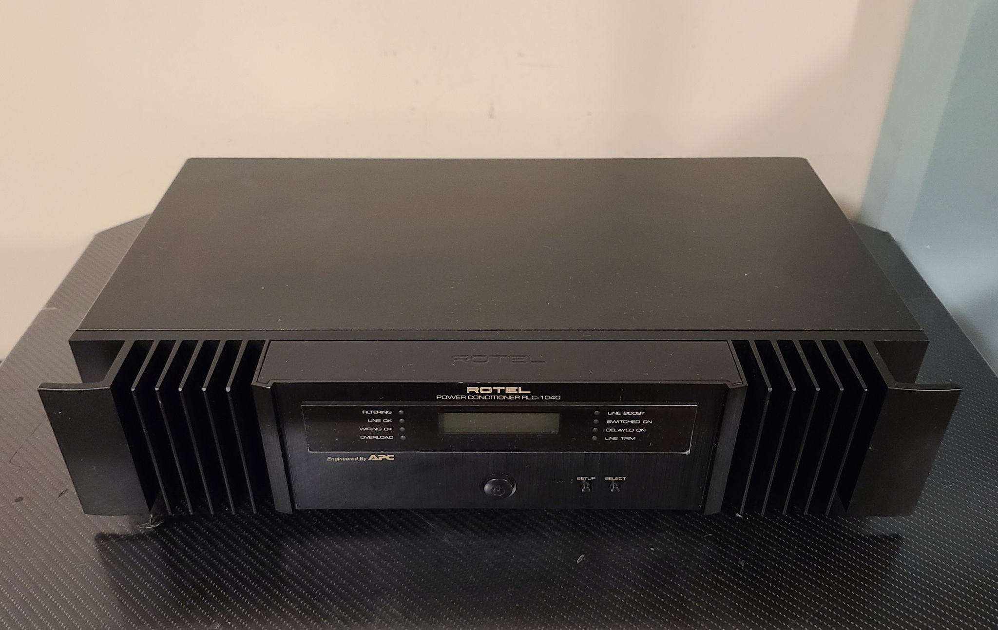 Rotel RLC-1040 Power Conditioner 3