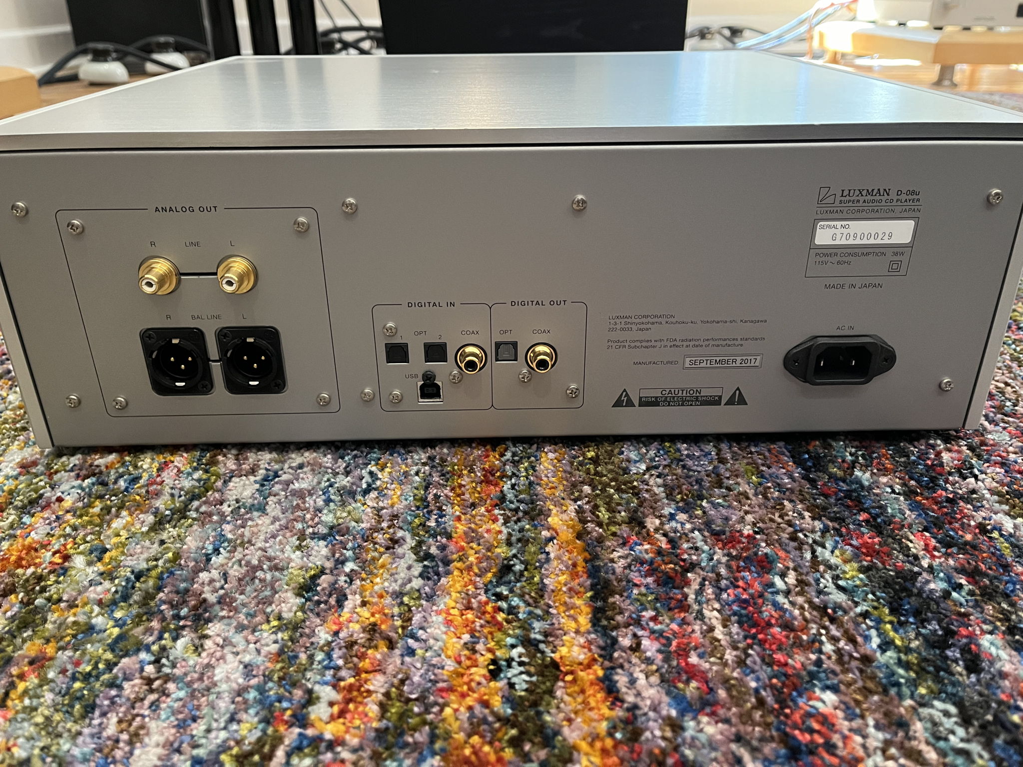 Luxman D-08u 9