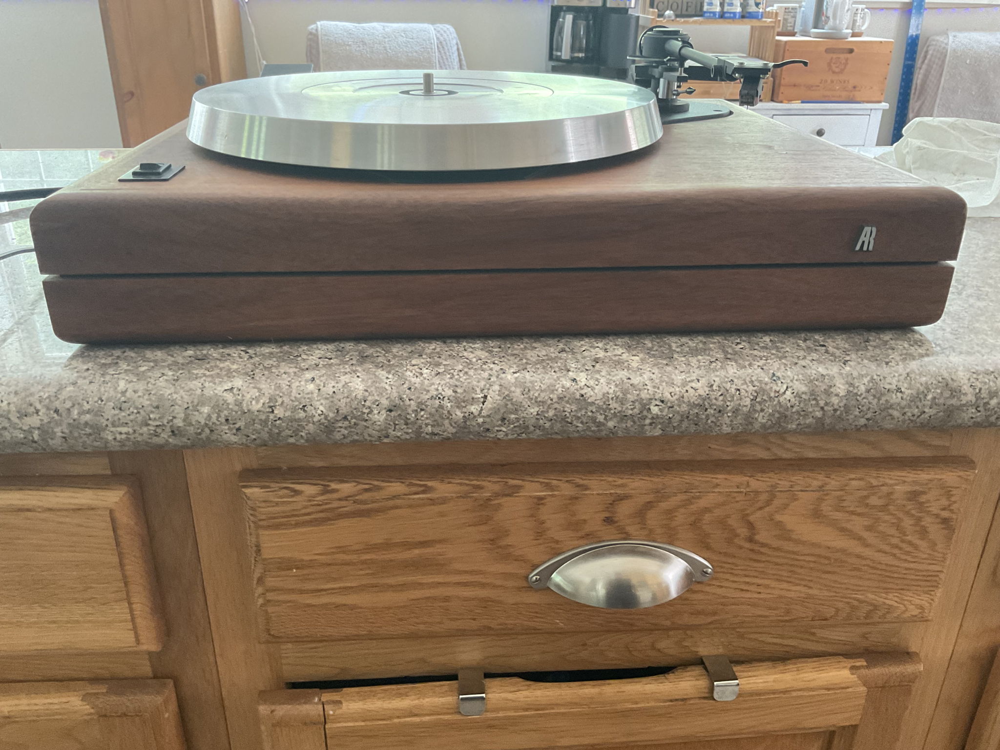 Acoustic Research The AR Turntable 4