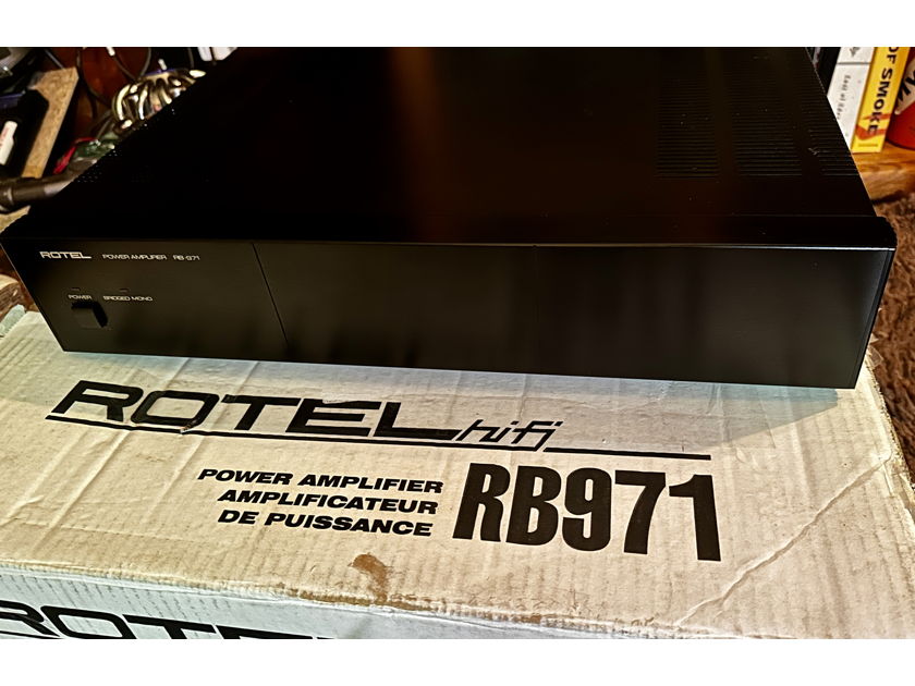 Rotel RB-971