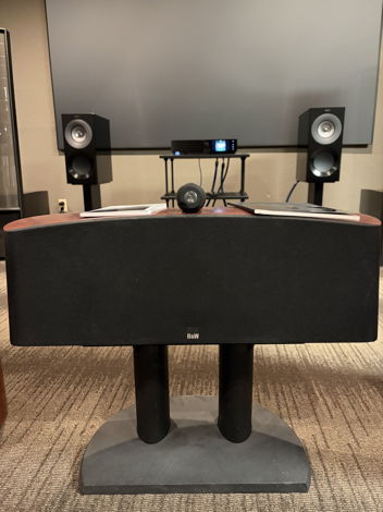 B&W (Bowers & Wilkins) HTM3 with Stand