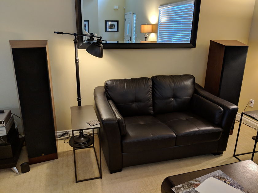 Acoustic Research Classic 30 Speakers