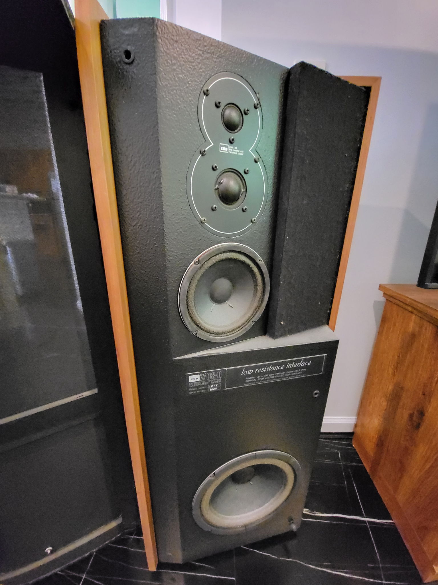 ESB 7/08 II Speakers 9