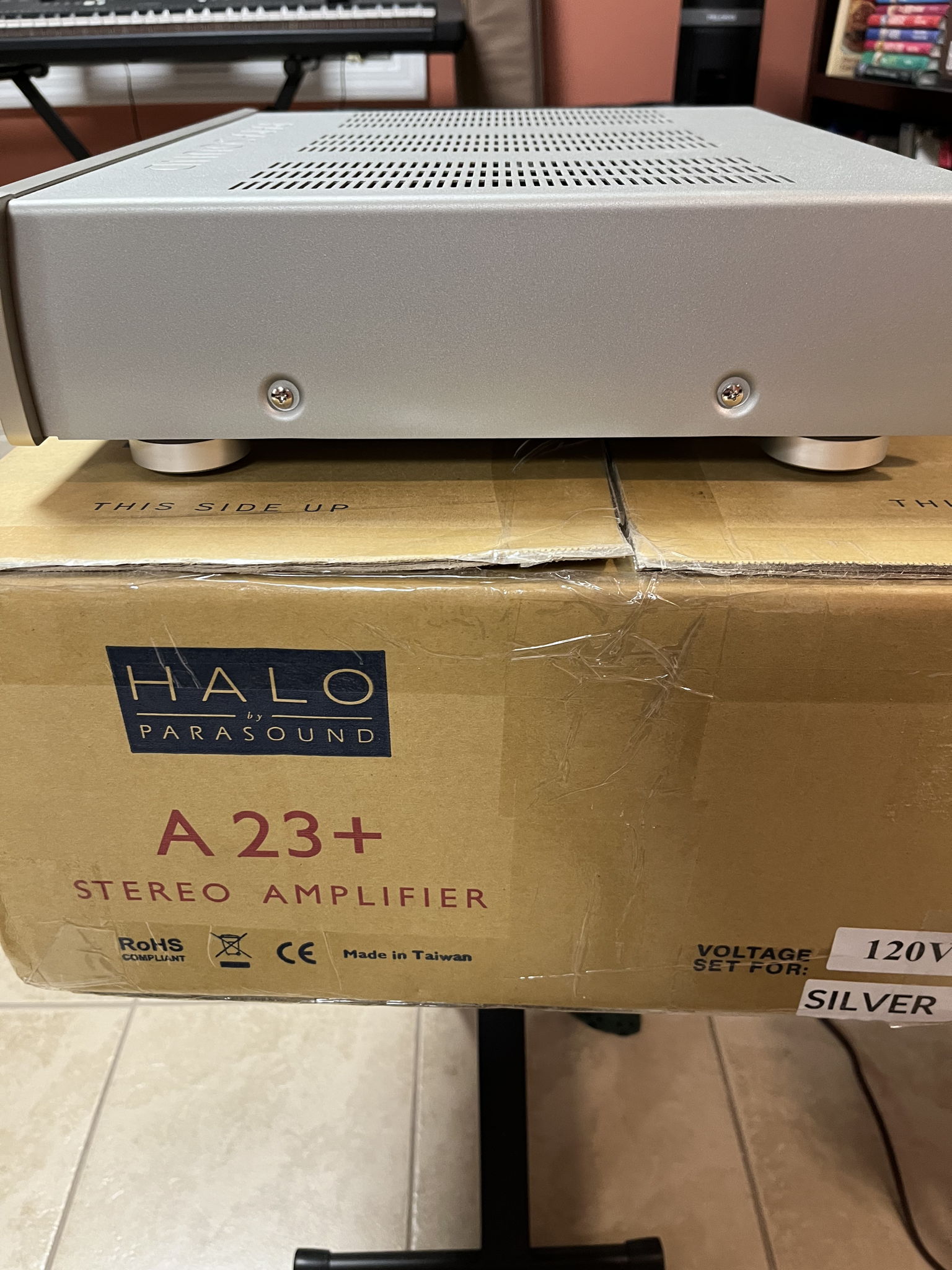 Parasound Halo A-23+ in SILVER 10