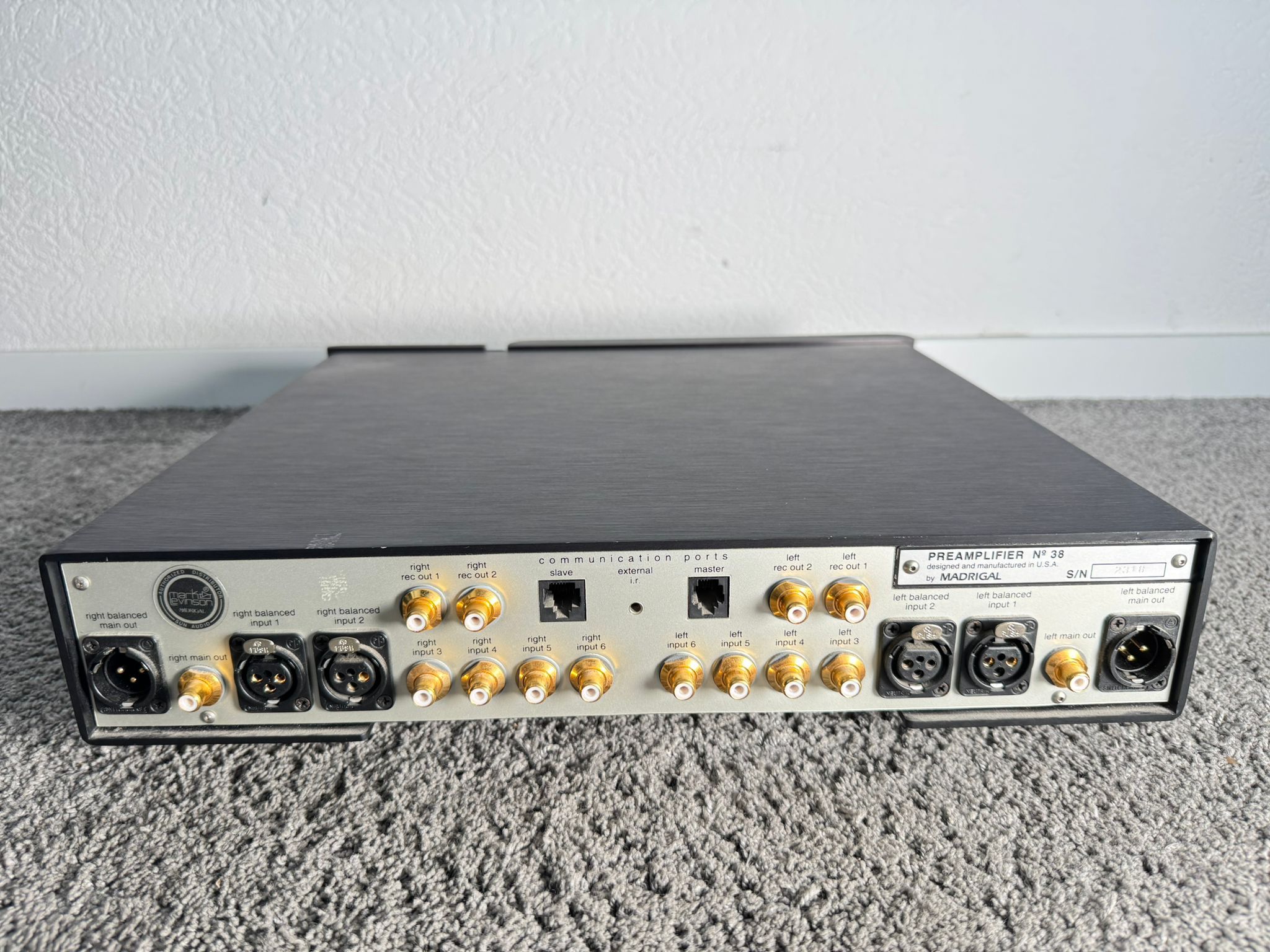 Mark Levinson No.38 pre amplifier 9