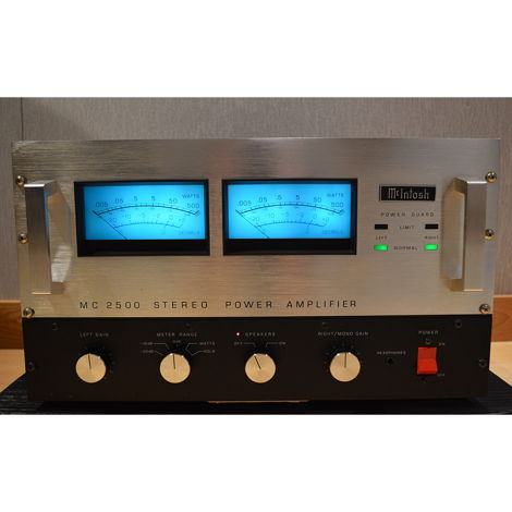 McIntosh MC-2500, 500 Watt Per Channel Power Amplifier