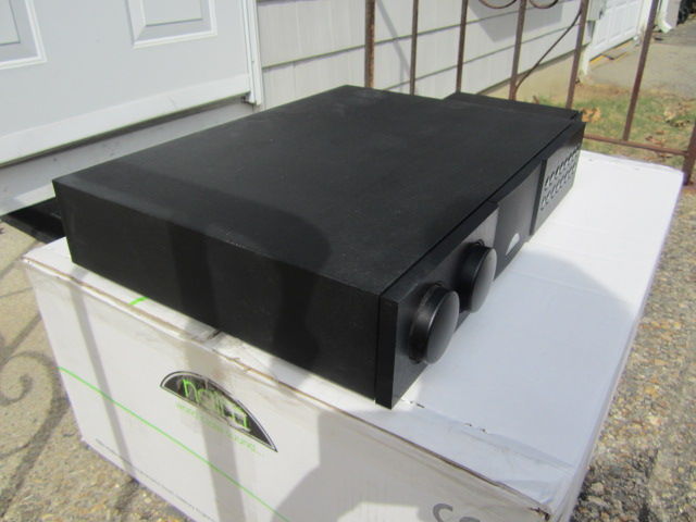 Naim NAC 282 pre amp with Hicap DR 9