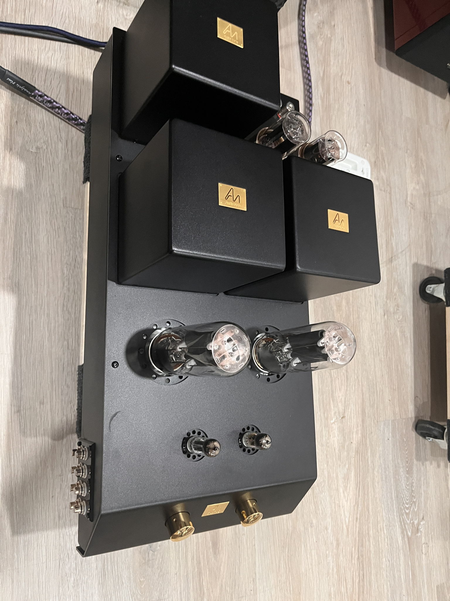 Audio Note (UK) Jinro integrated amplifier 4