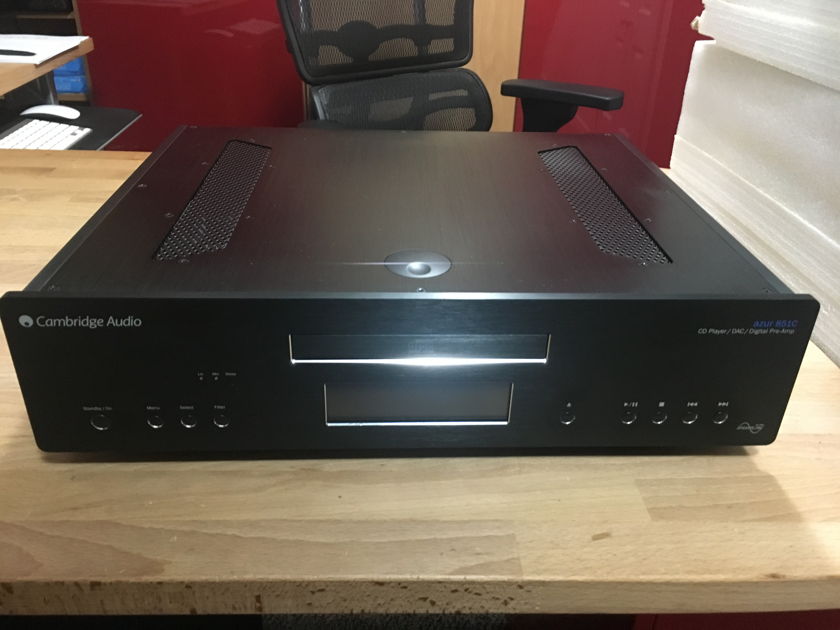 Cambridge Audio 851C CD Player Box and Remote Includes Shipping and Paypal