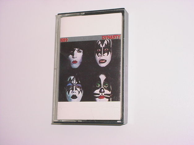 Audio Cassette Tape - KISS Dynasty  crc NBL 57152 CASAB...