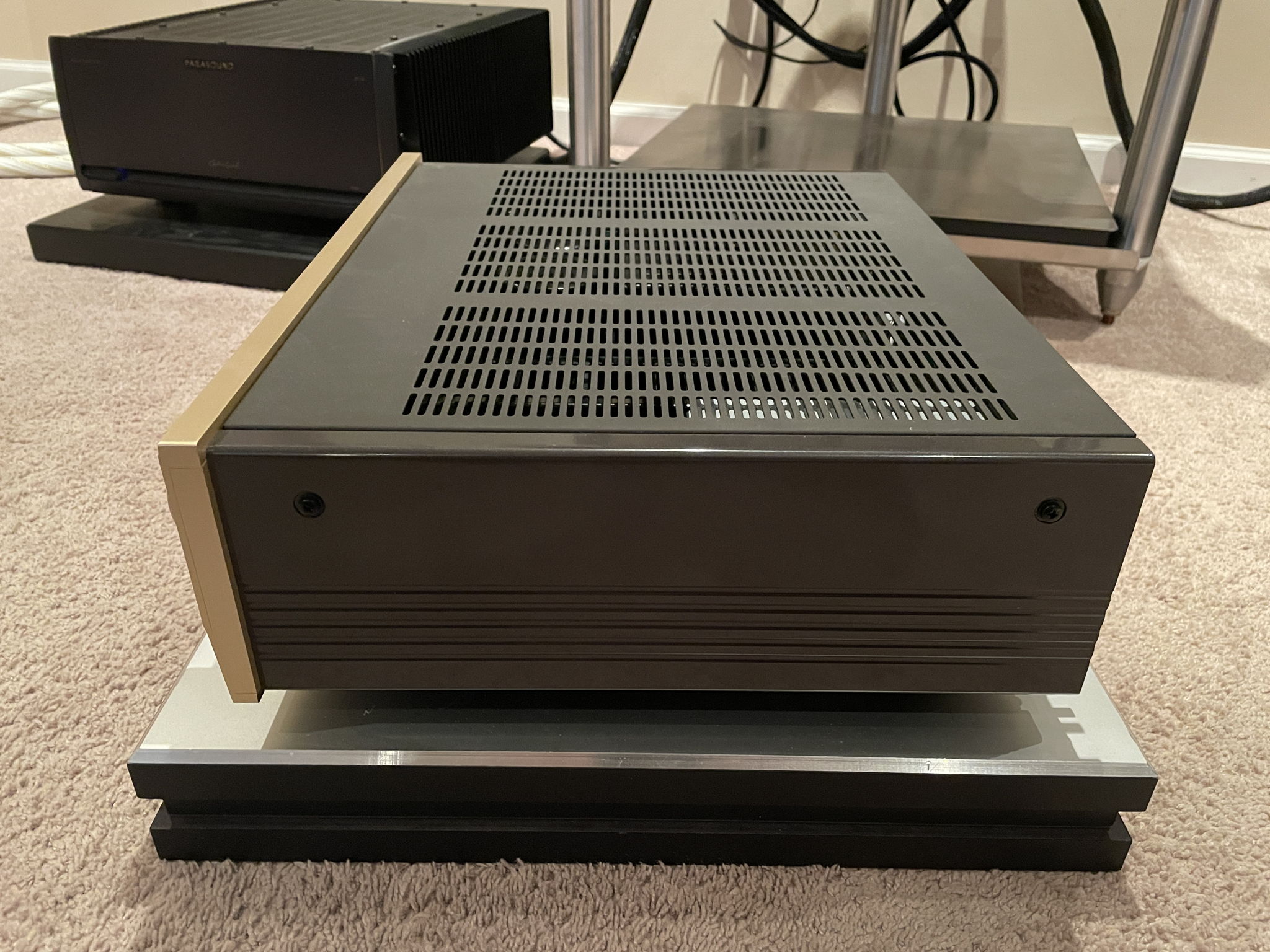 Accuphase e-280 integrated amplifier - mint customer tr... 3