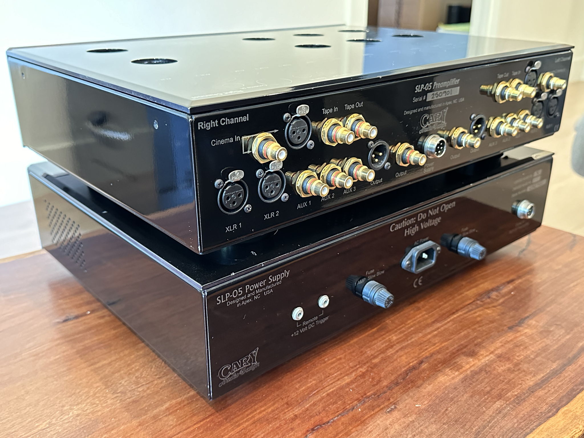 Cary Audio SLP-05 Vacuum Tube Preamplifier with New Mat... 11