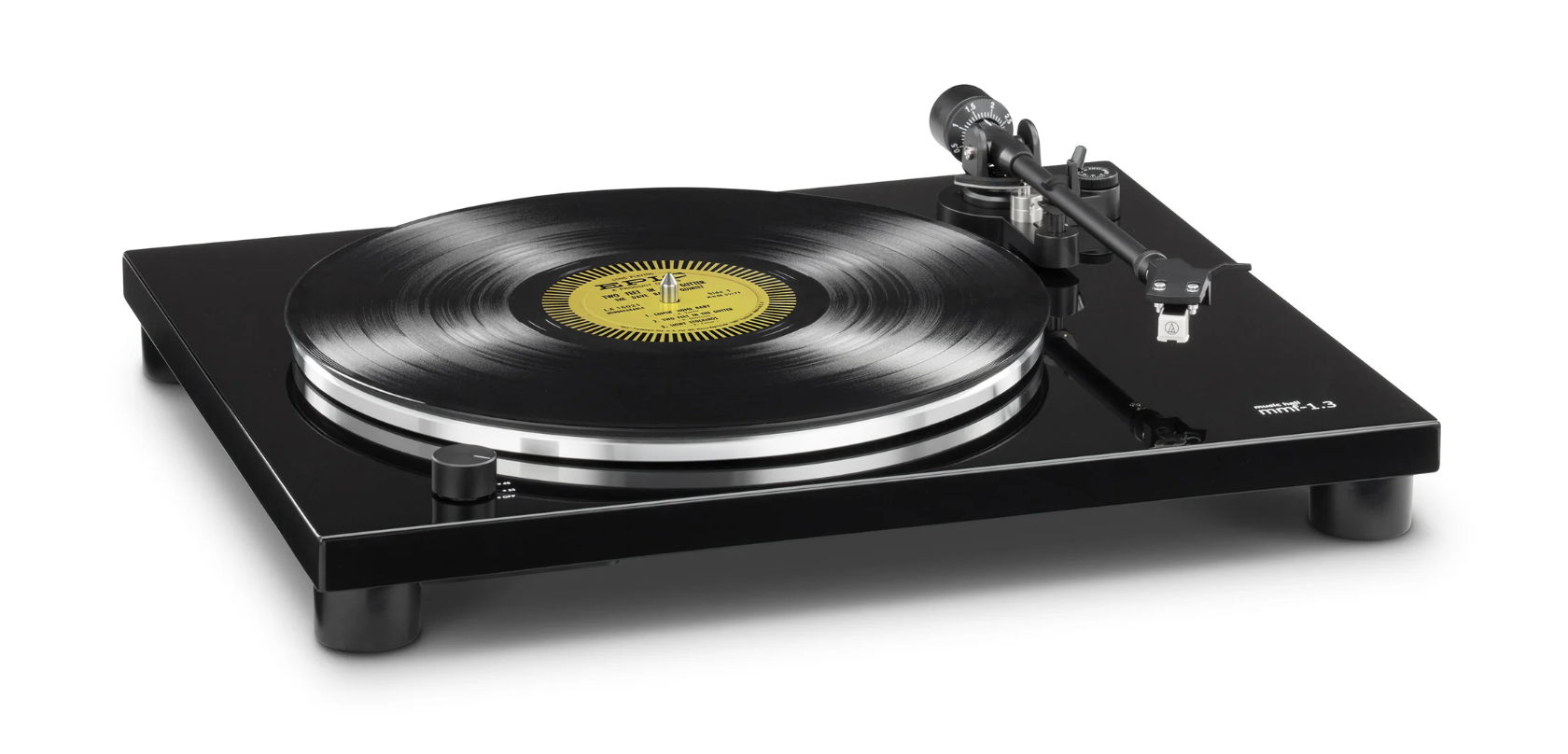 Music Hall MMF 1. 3 Turntable 2