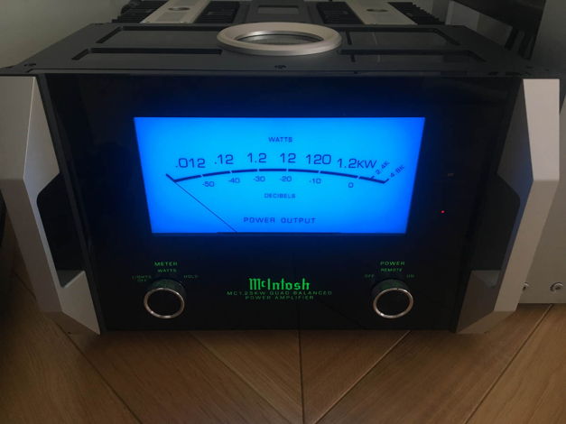 McIntosh MC1.25kW - 240V from  Europe, 10 months old