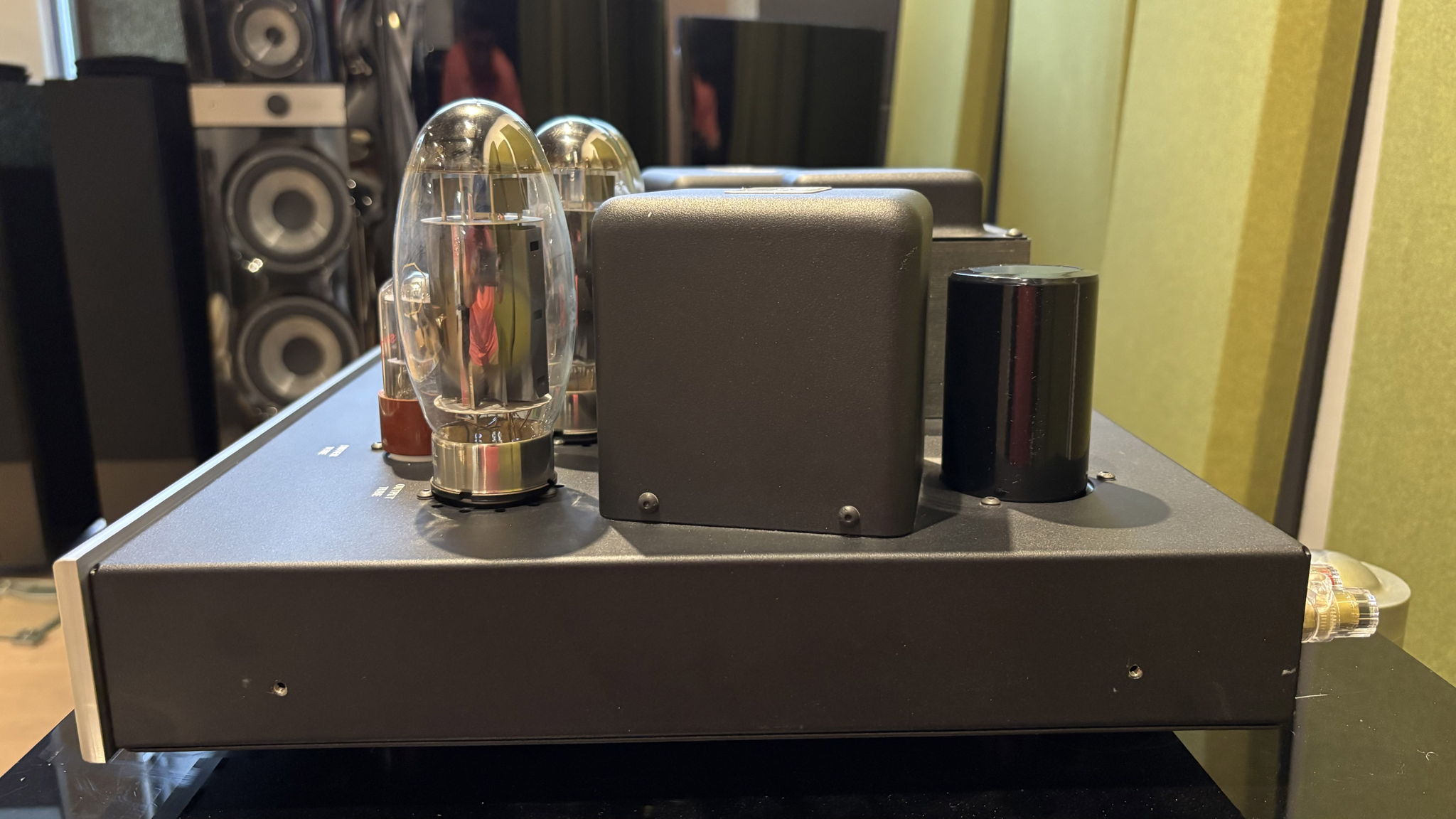Cary Audio SLI-100 Vacuum Tube Integrated Amplifier in ... 4