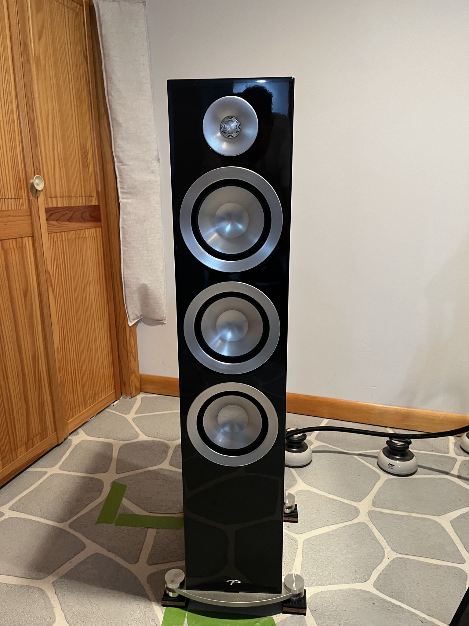 Paradigm Prestige 85F 6